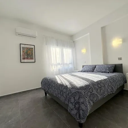 Appartamento 3bdr Design 125sqm 3 Min To Finikoudes Larnaca