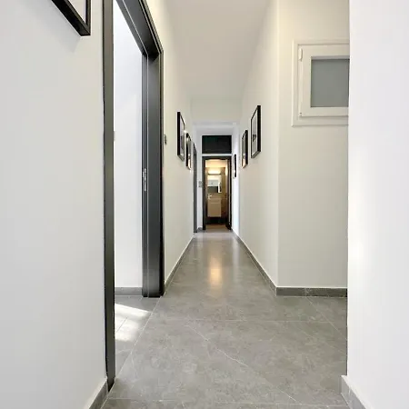 3bdr Design 125sqm 3 Min To Finikoudes Appartamento