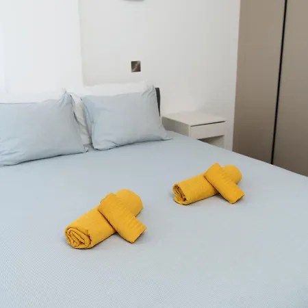3bdr Design 125sqm 3 Min To Finikoudes Appartamento Larnaca