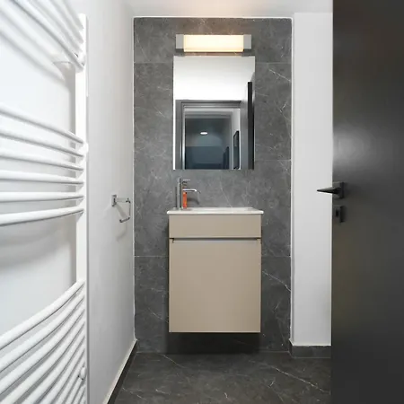 Appartamento 3bdr Design 125sqm 3 Min To Finikoudes