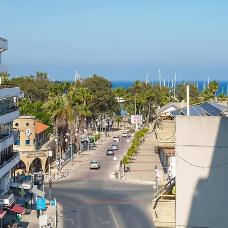 Appartamento 3bdr Design 125sqm 3 Min To Finikoudes Larnaca